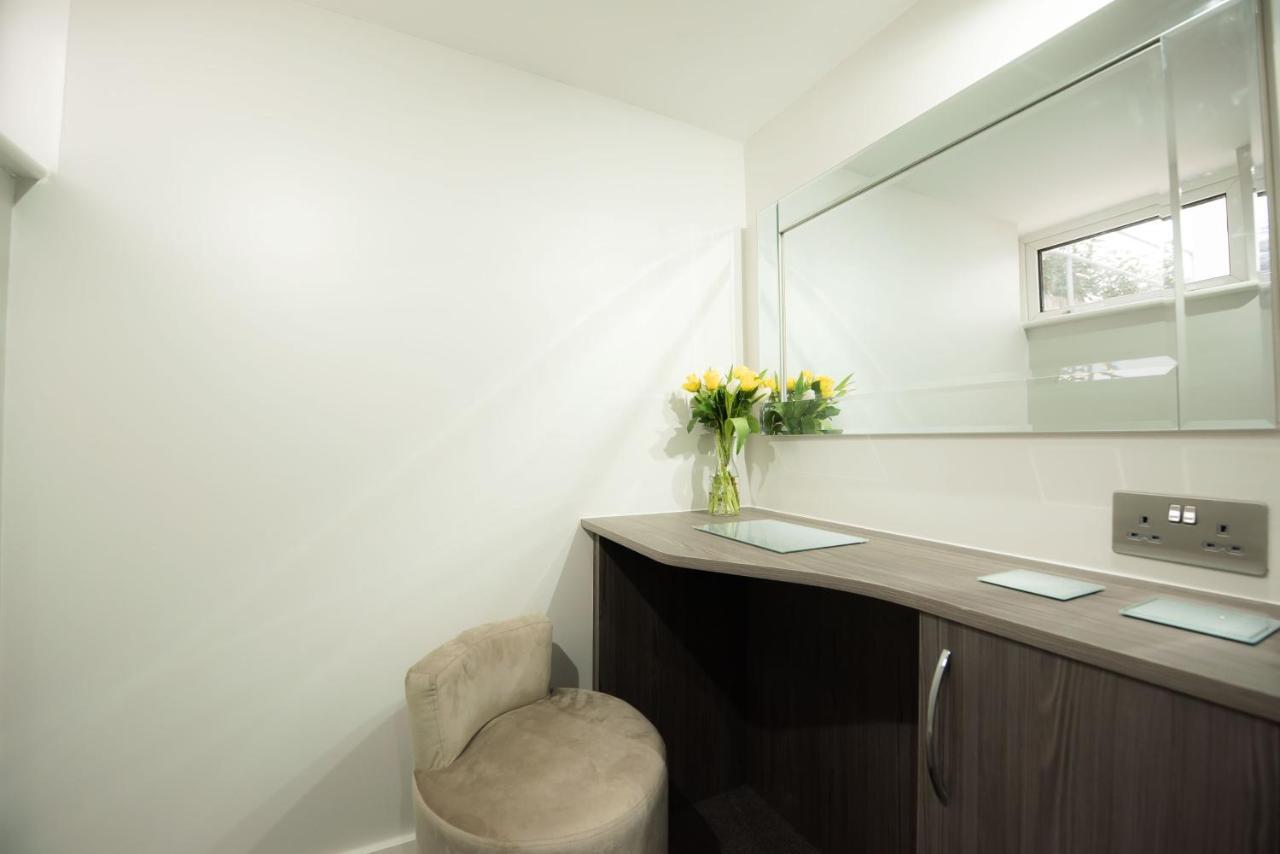 Laurel House Apartment Reading Ngoại thất bức ảnh