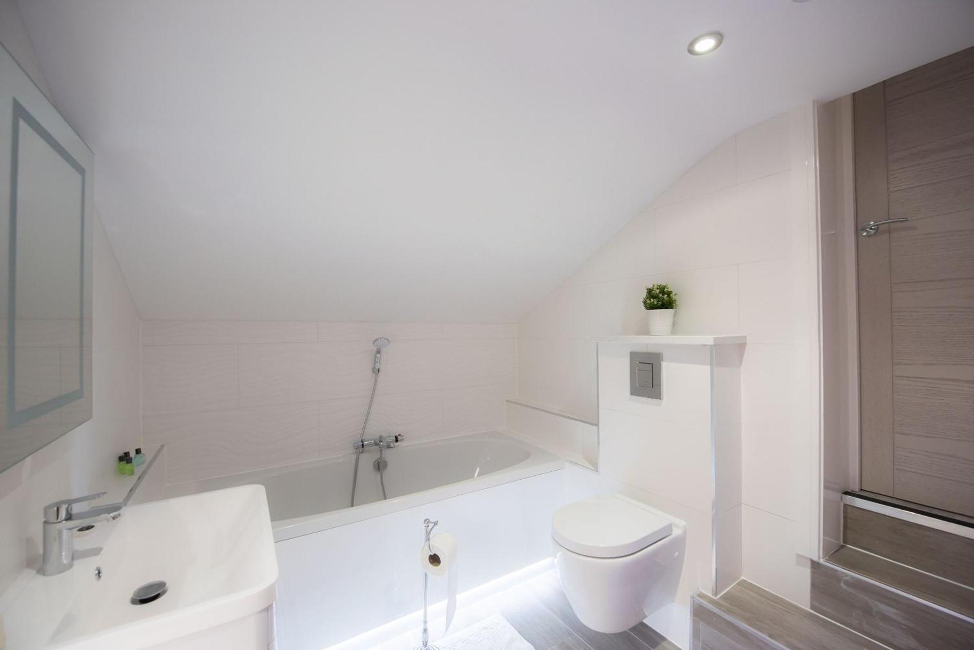 Laurel House Apartment Reading Phòng bức ảnh